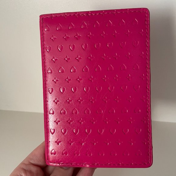 $4 ADD-ON ‼ Hot Pink Canadian Passport Holder / Folding Wallet w Stars & Hearts - Picture 2 of 4